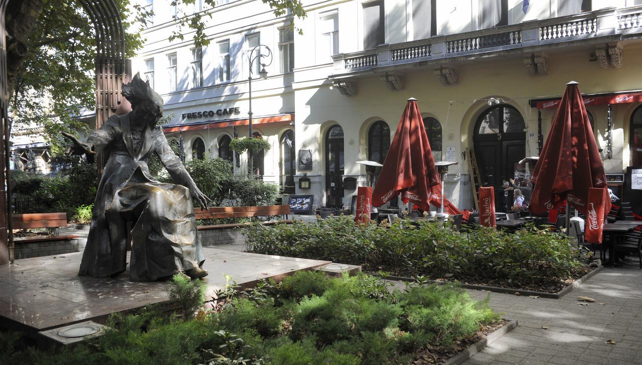 Opera Superior Liszt Ferenc Ter Apartment Budapest Ngoại thất bức ảnh